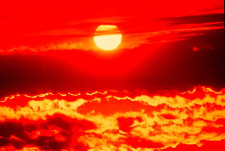 How to Stay Safe and Cool in Extreme Heat as Temperatures Soar