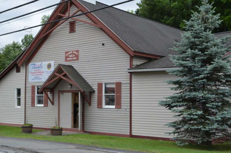 Highland Voters to Decide Future of Town Constables in November