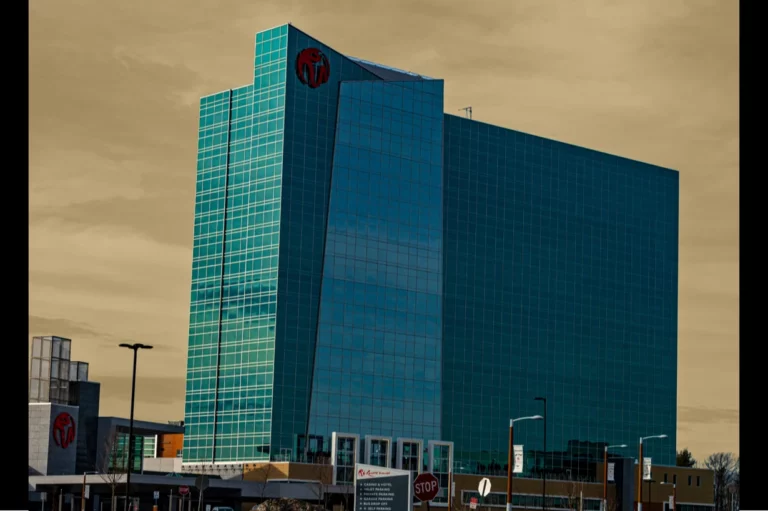 NY FOCUS: Half-Billion Dollar Casino Rescue Plan Hinges on Boom. Analysts Predict Bust