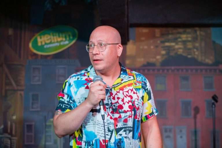 Alejandro Morales Brings the Laughter Home to the Borscht Belt