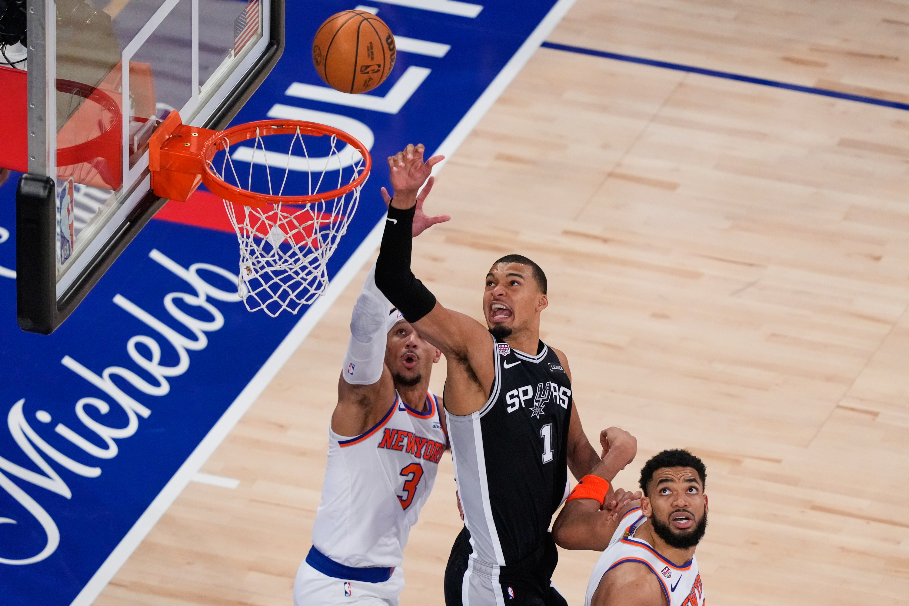 Sports Report: Knicks Look to Rebound and World Cup Kicks Off